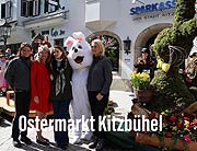 Ostermarkt Kitzbühel 2023: „Grüne“ Ostern in Kitzbühel - Skistar Maria Höfl-Riesch enthüllte einen riesigen Osterhasen aus Gräsern und Blumen (©Foto: privat)(